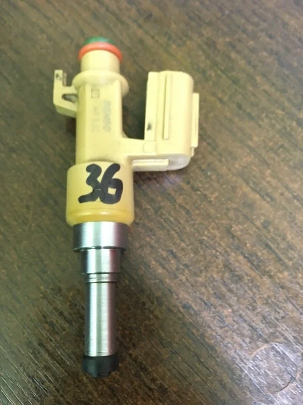 Форсунка топливная Lexus Lx570 2017 2320939165 URJ202 3UR-FE 5.7