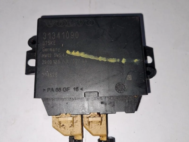 Блок управления парктрониками Volvo S60 2012 Y20