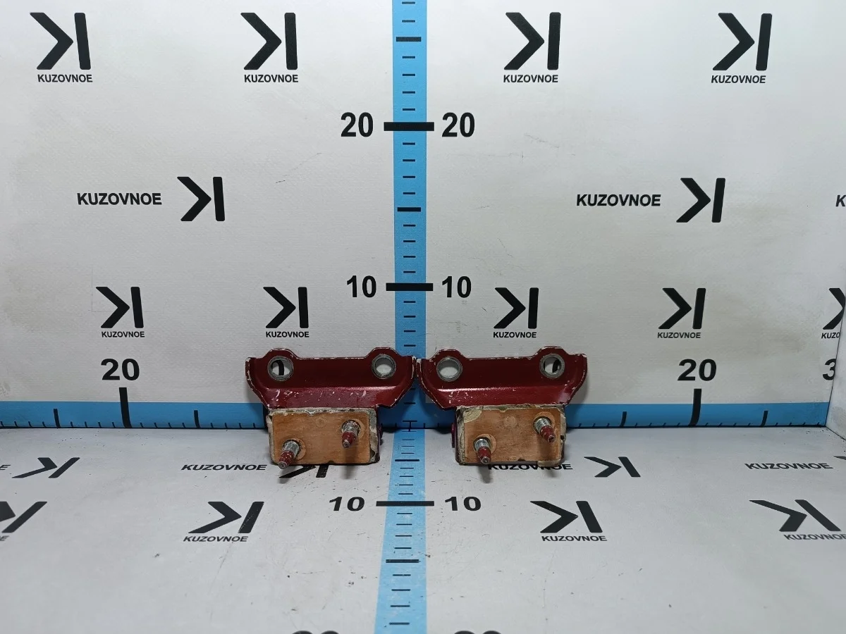 Петля крышки багажника Lexus RX350 2010 AL10