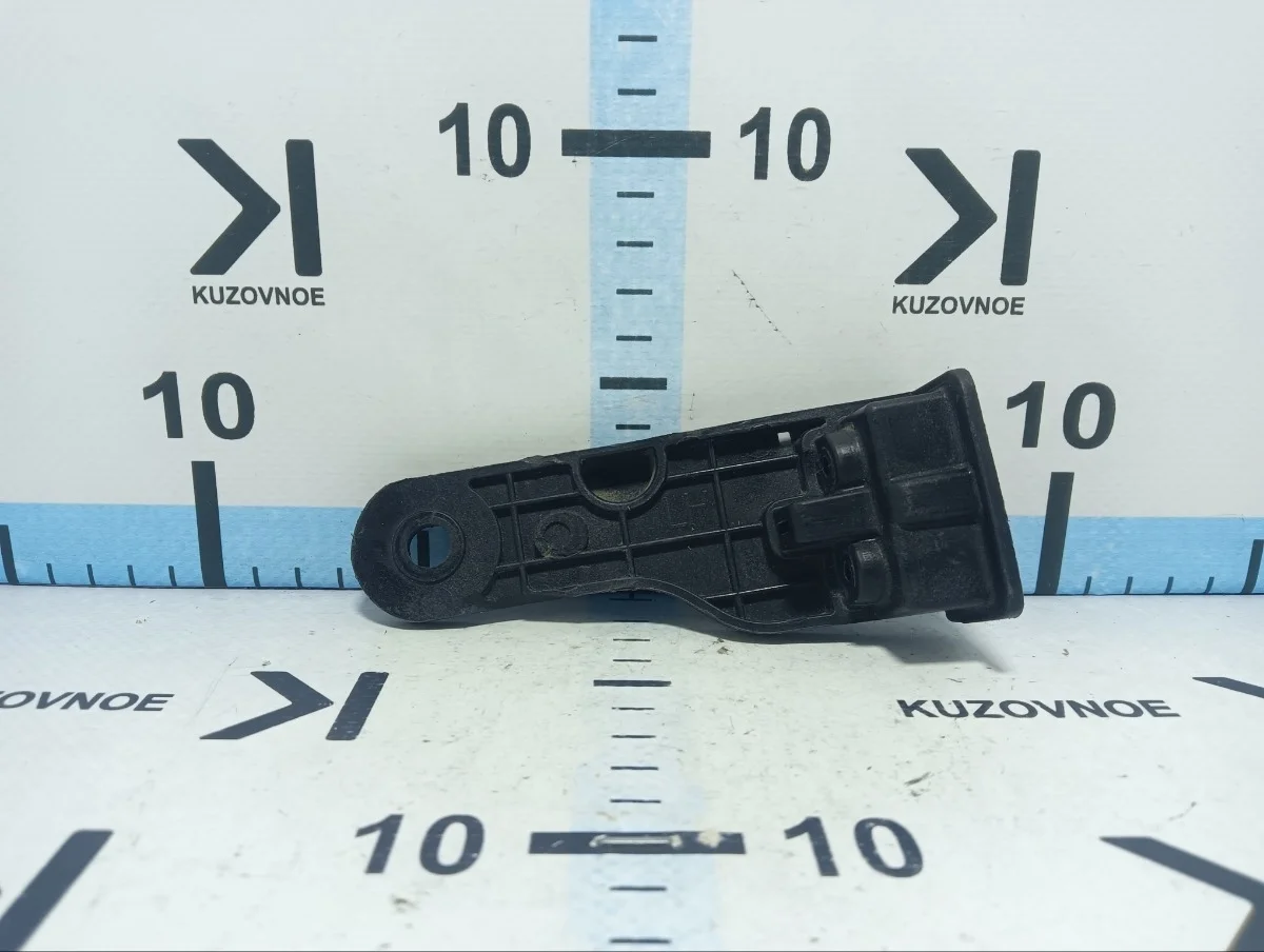 Крепление фары Hyundai Solaris 2015 RB