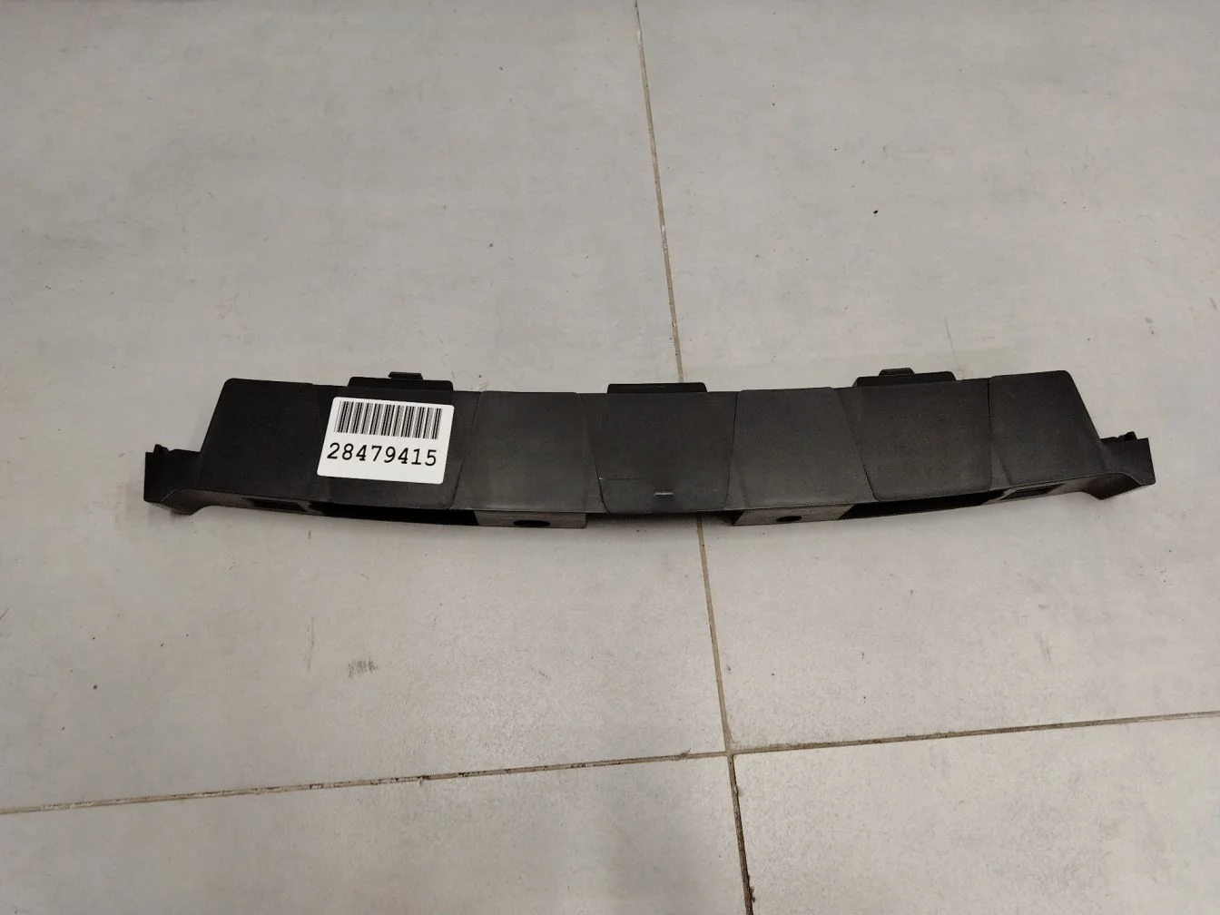 Кронштейн бампера переднего центральный для Renault Megane 3 2009-2016