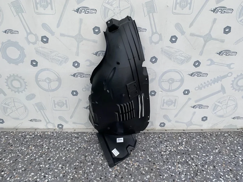 Подкрылок передний левый передняя часть Mercedes-benz GLE V167