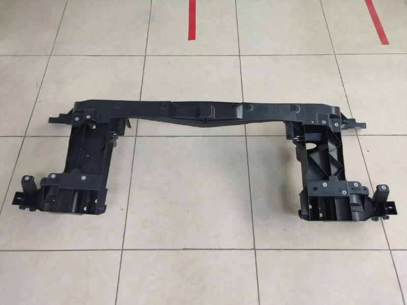 Передняя панель Volkswagen Crafter