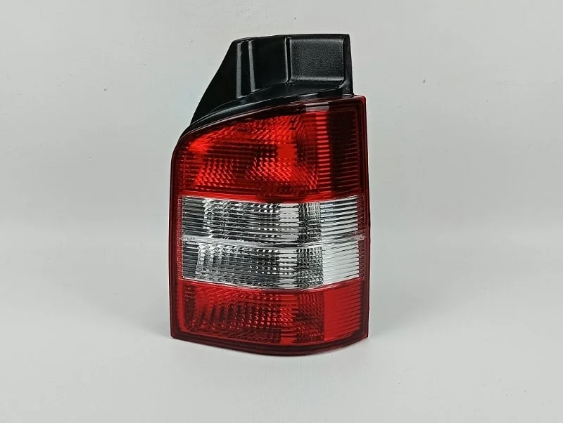 Фонарь Volkswagen Transporter T5