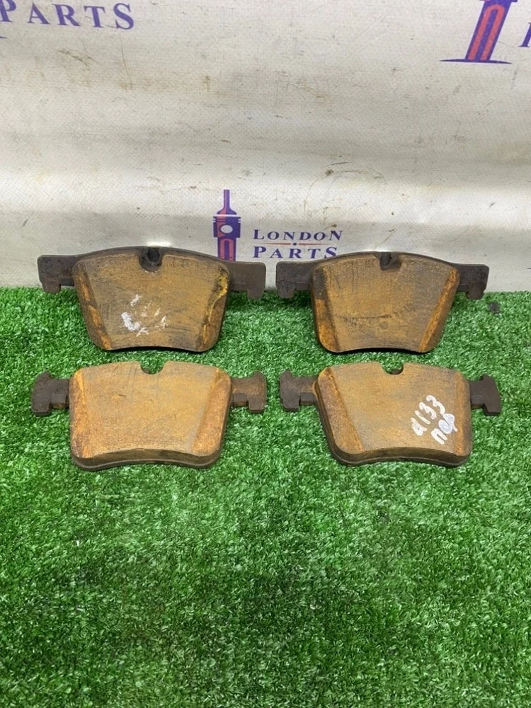 Тормозные колодки BMW 330D F30