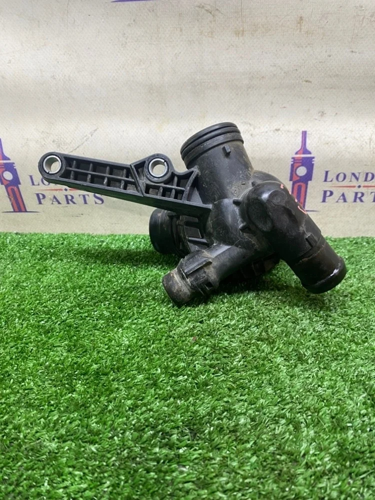 Термостат BMW 116i F20