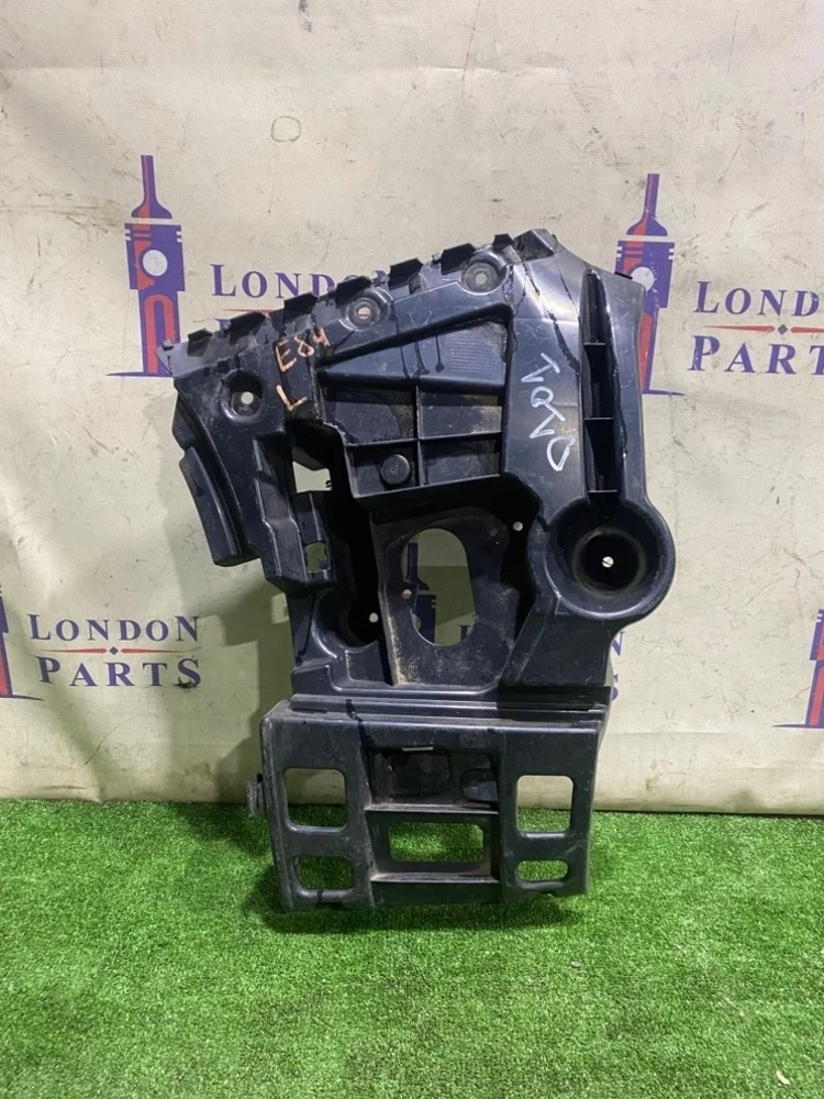 Кронштейн крепления бампера BMW X1 E84