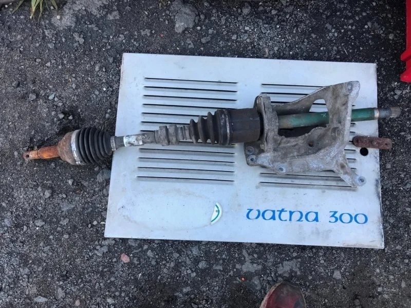 Привод Nissan Qashqai 39100BB24C J10, передний правый