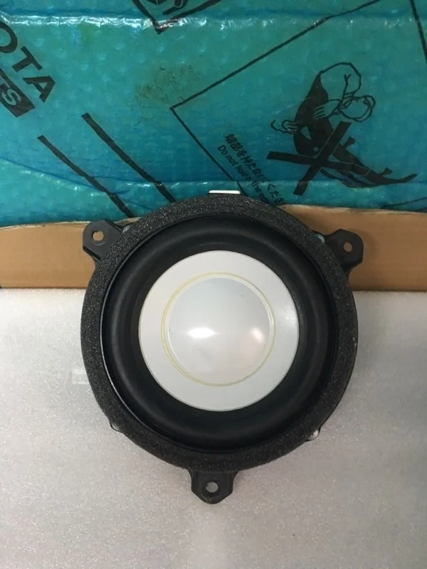 Динамик Lexus Lx570 2017 861600WG20 URJ202 3UR-FE 5.7, задний