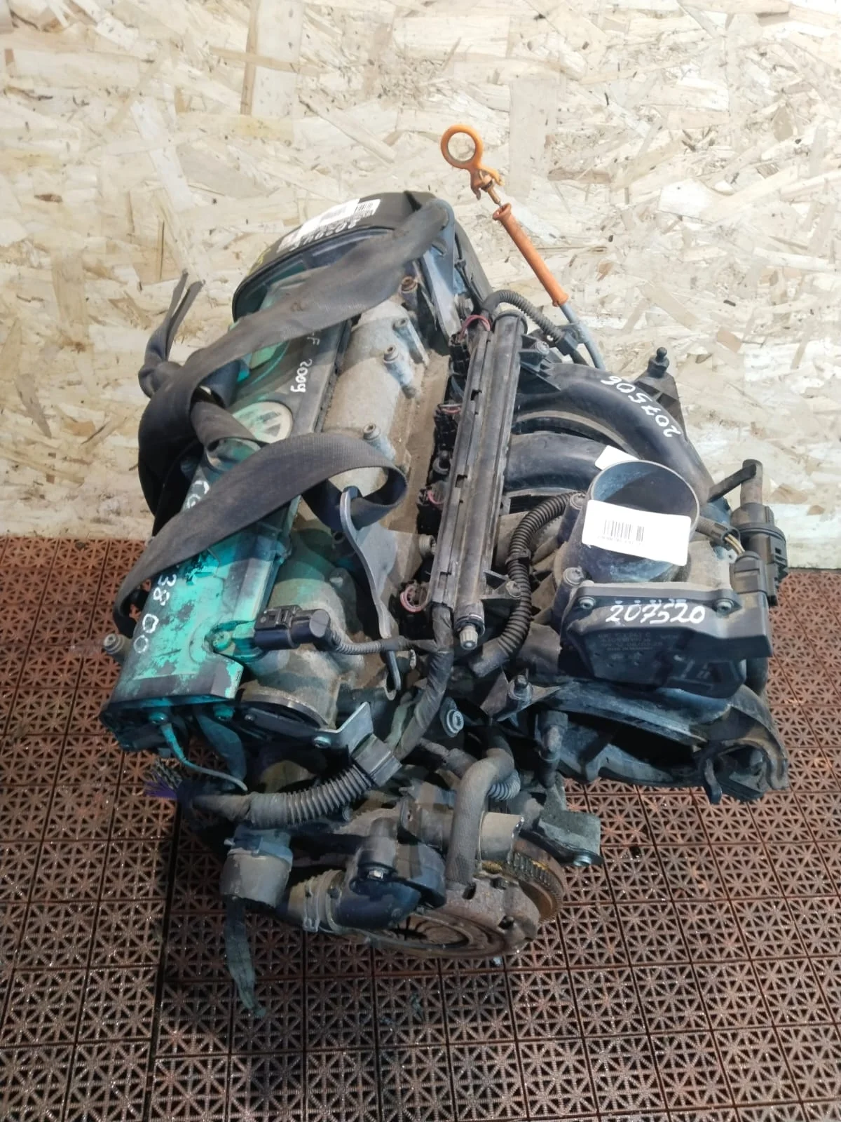 Дроссельная заслонка AUDI A3, SKODA OCTAVIA 1Z, VOLKSWAGEN GOLF 5/6, PASSAT B6 1,4 CAXA 2005- б/у A3(2004-2013);GOLF 5(2004-2009);PASSAT B6(2005-2010);JETTA 5(2005-2009);TOURAN(2003-2010)