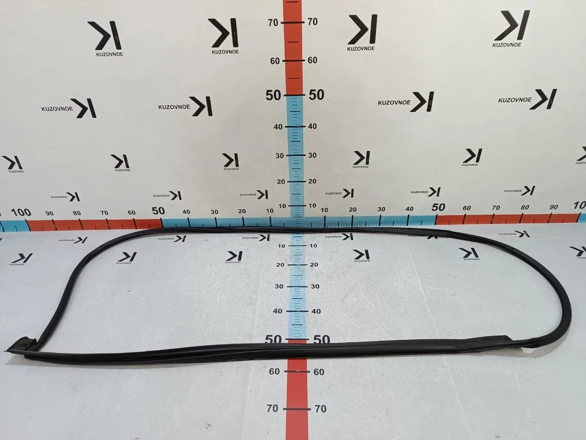 Уплотнитель двери Kia Optima K5 2015 JF