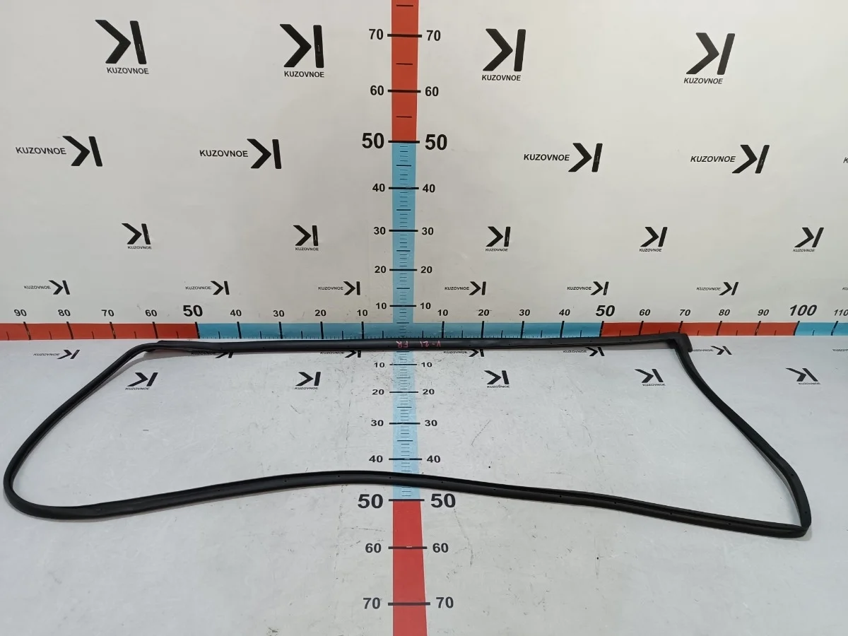 Уплотнитель двери Kia Optima K5 2016 JF
