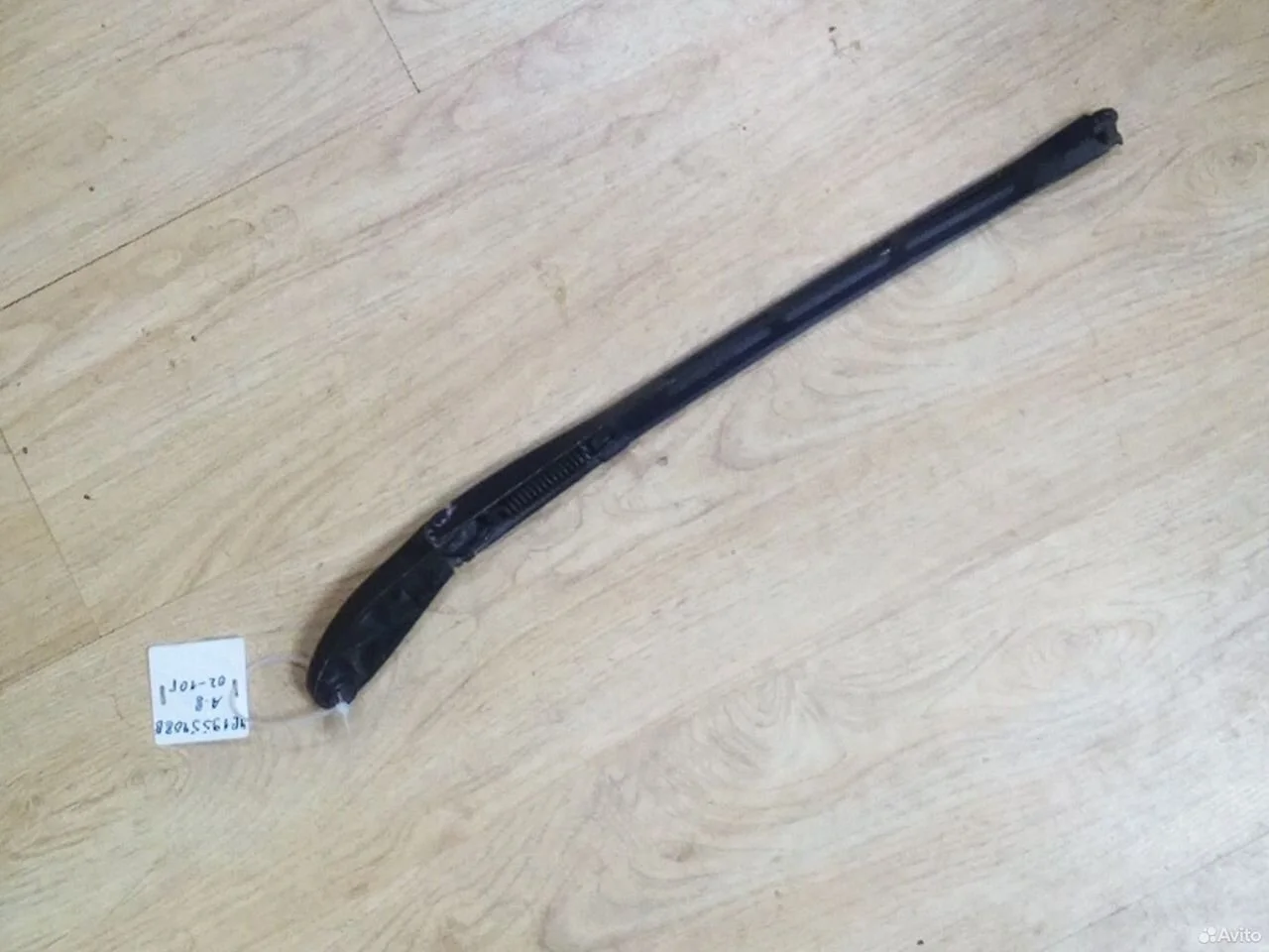 Поводок стеклоочистителя audi a8 r 4e1955408b