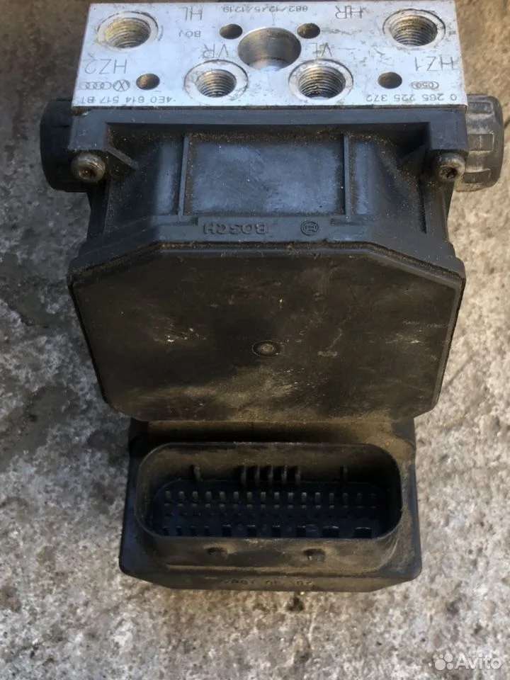 Блок abs audi s8 d3 4e0614517bt 4e0910517k