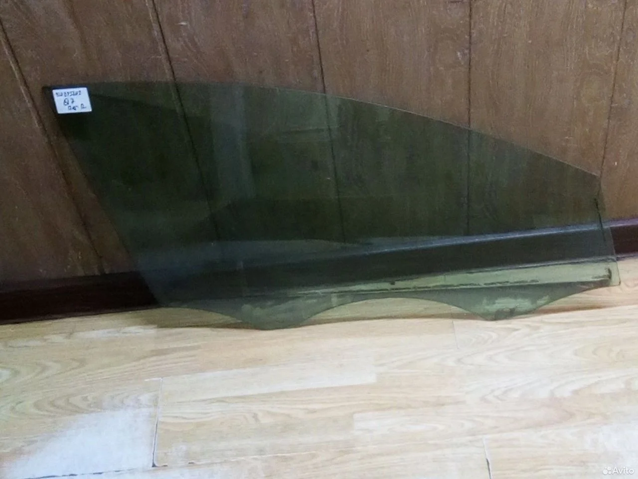 Стекло переднее правое audi q7 4l0845202