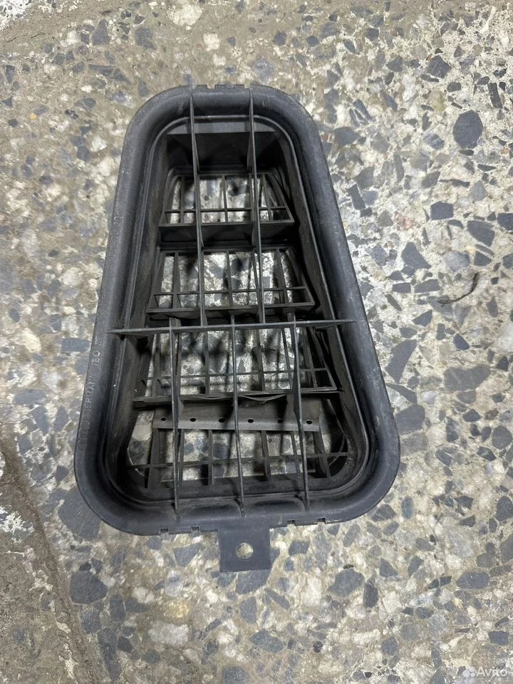 Клапан вентиляционный vag