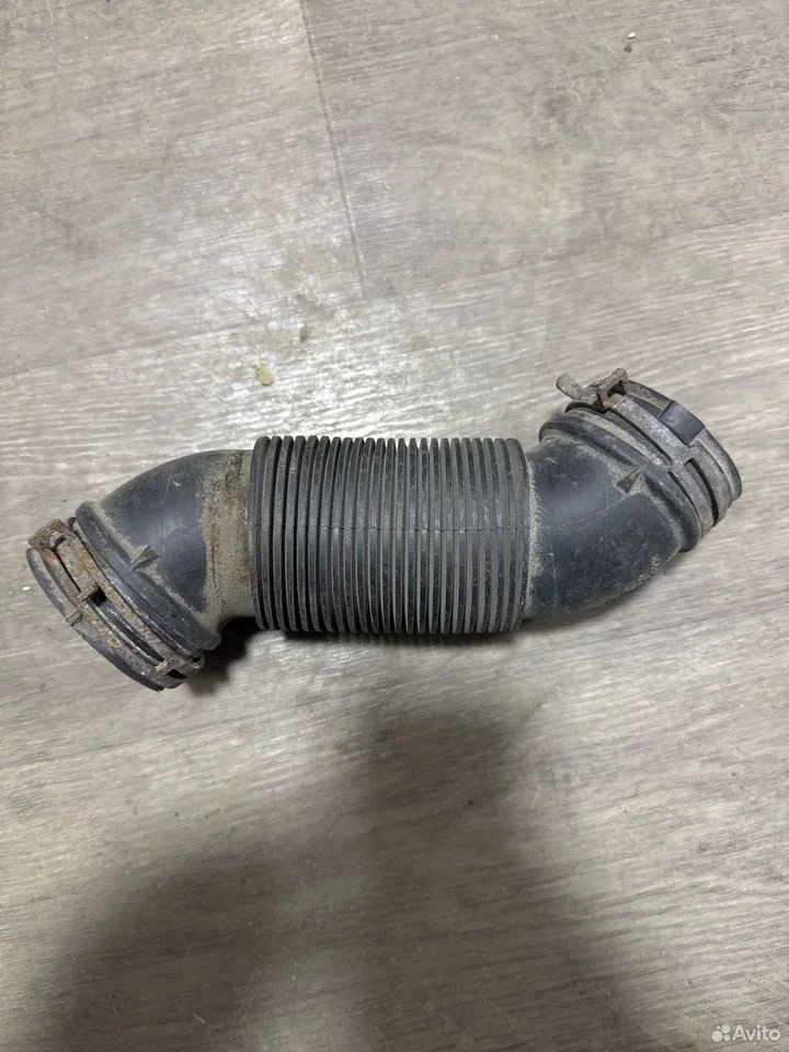 Шланг воздуховода vag
