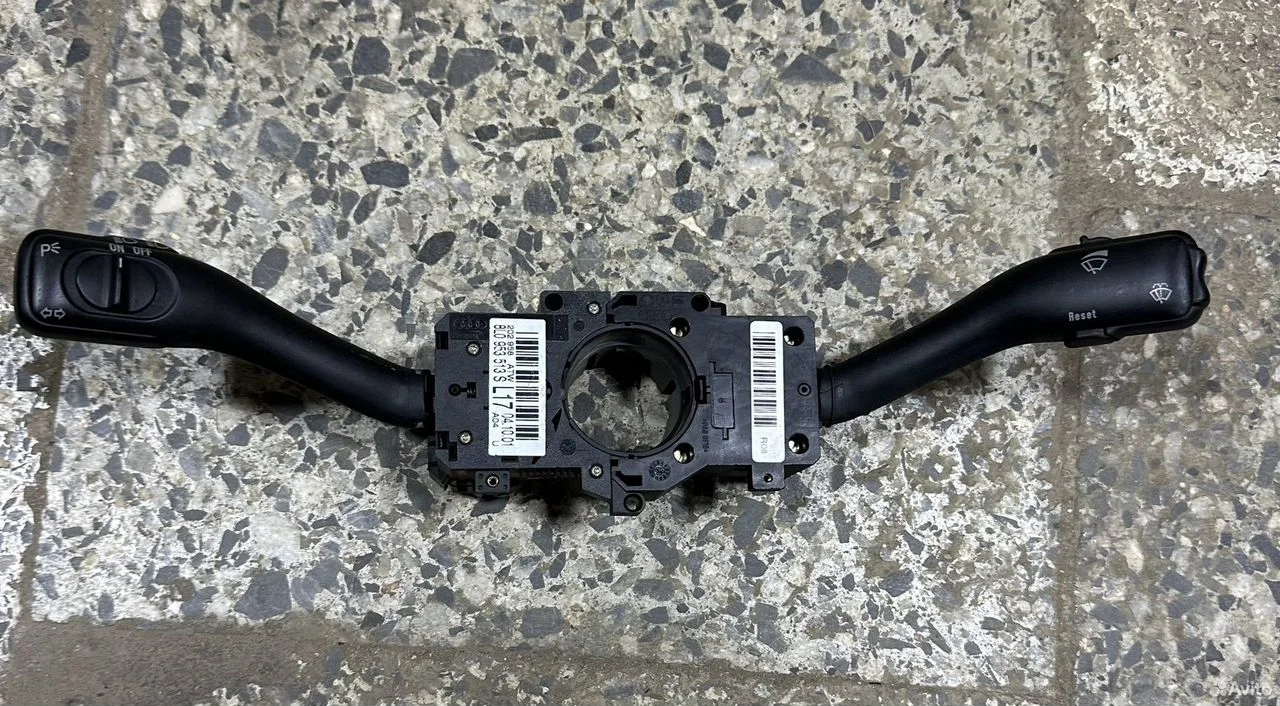 Подрулевой переключатель поворотников vag