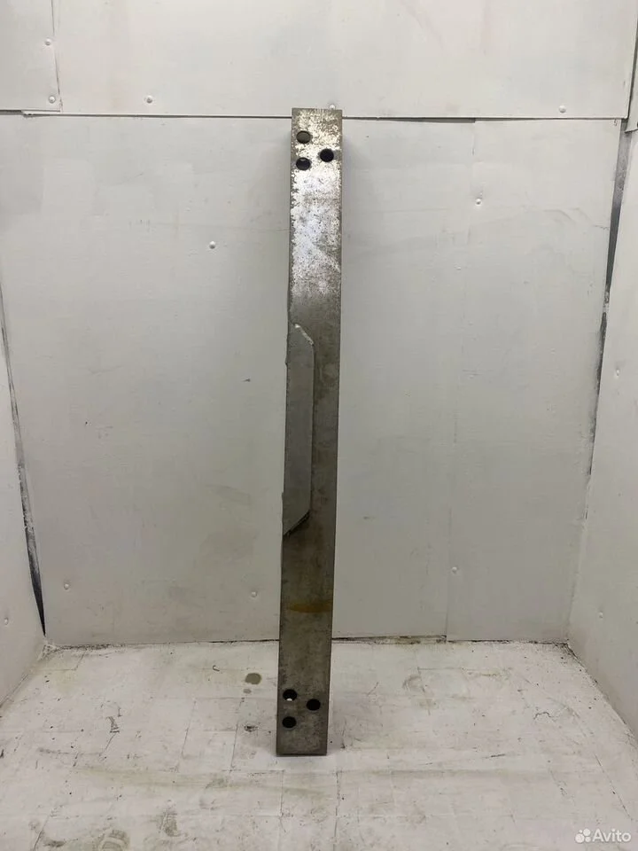 Усилитель бампера задний infiniti m35 m45 y50