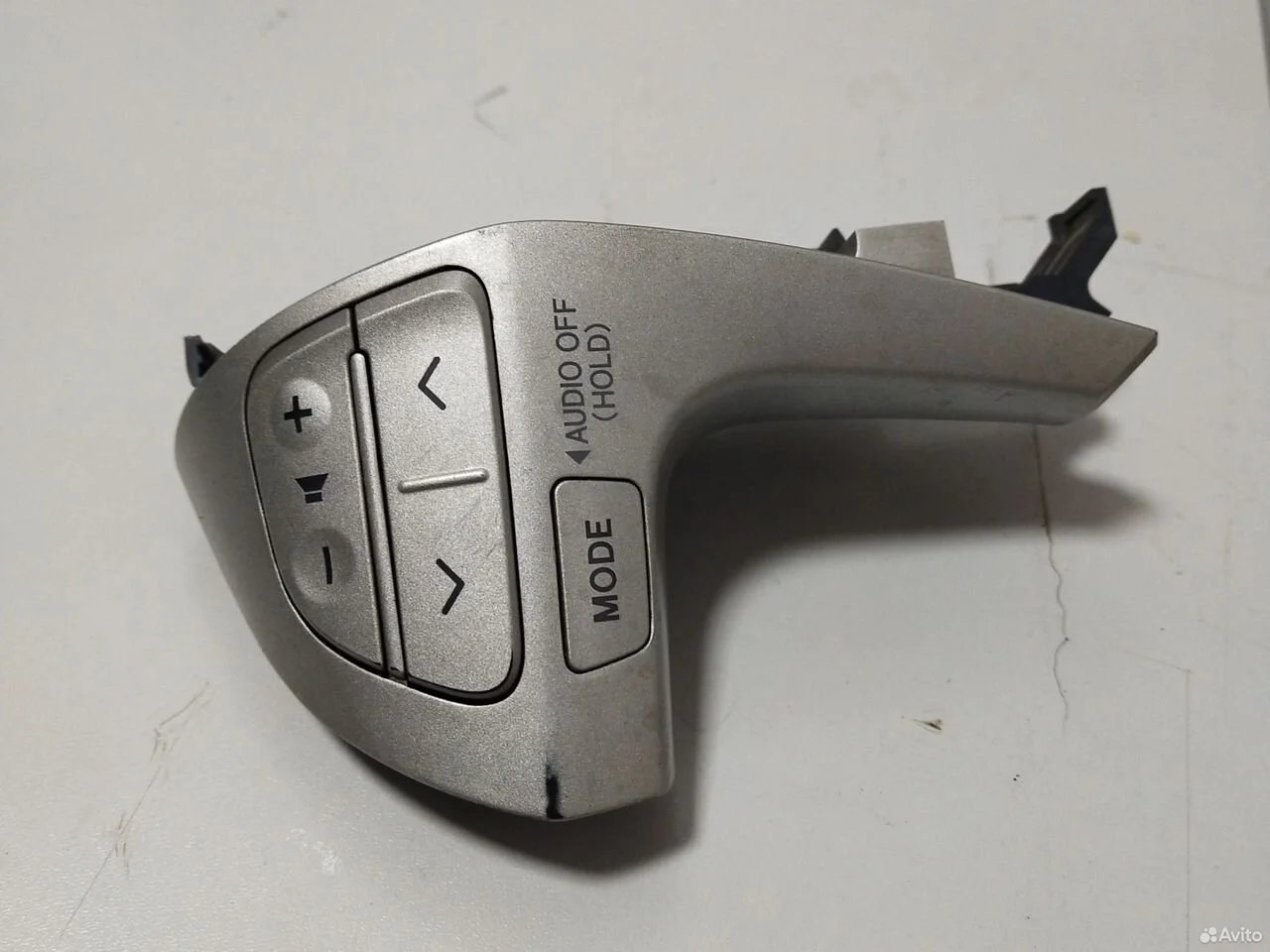 Кнопки управления на руль toyota