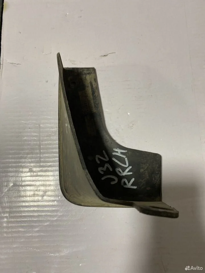 Брызговик задний левый nissan teana j32