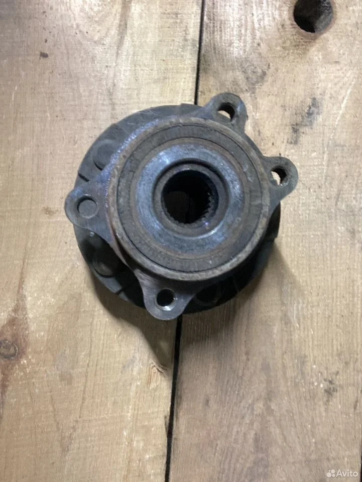 Ступица передняя toyota