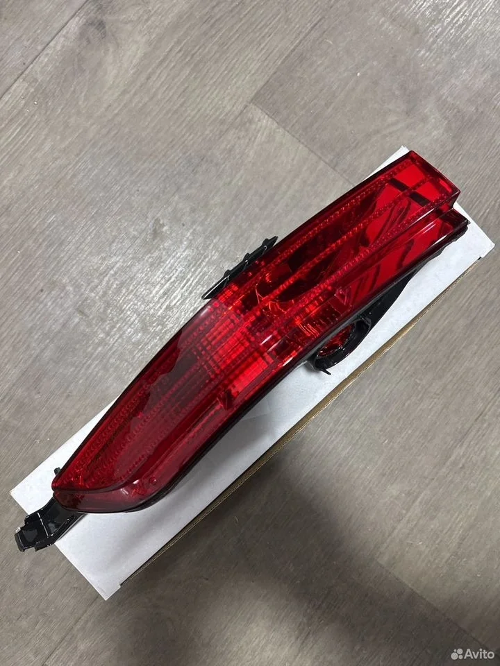 Катафот заднего бампера левый vag