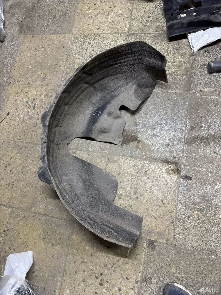 Подкрылок задний правый (ворс) vag