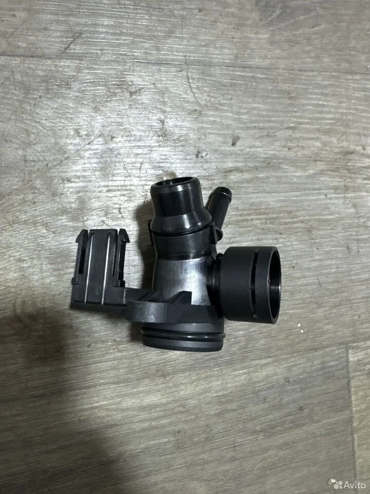 Фланец системы охлаждения vag