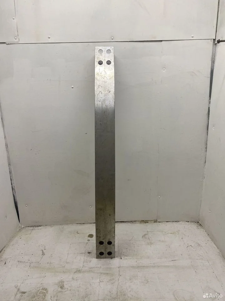 Усилитель бампера задний infiniti qx70 s51