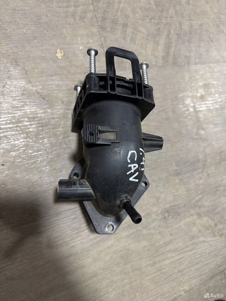 Патрубок воздуховода на дросель vag