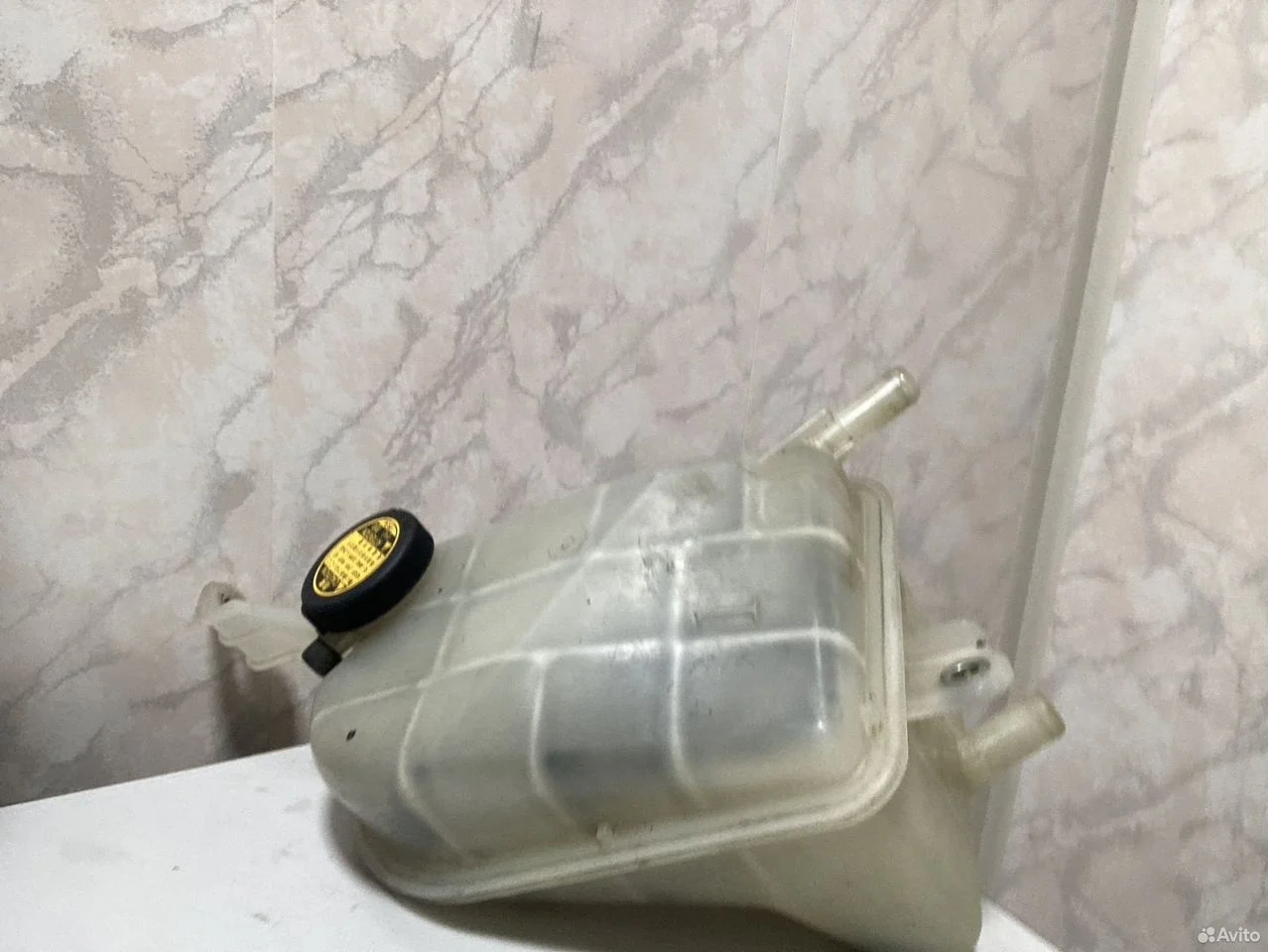 Расширительный бачок toyota corolla e150