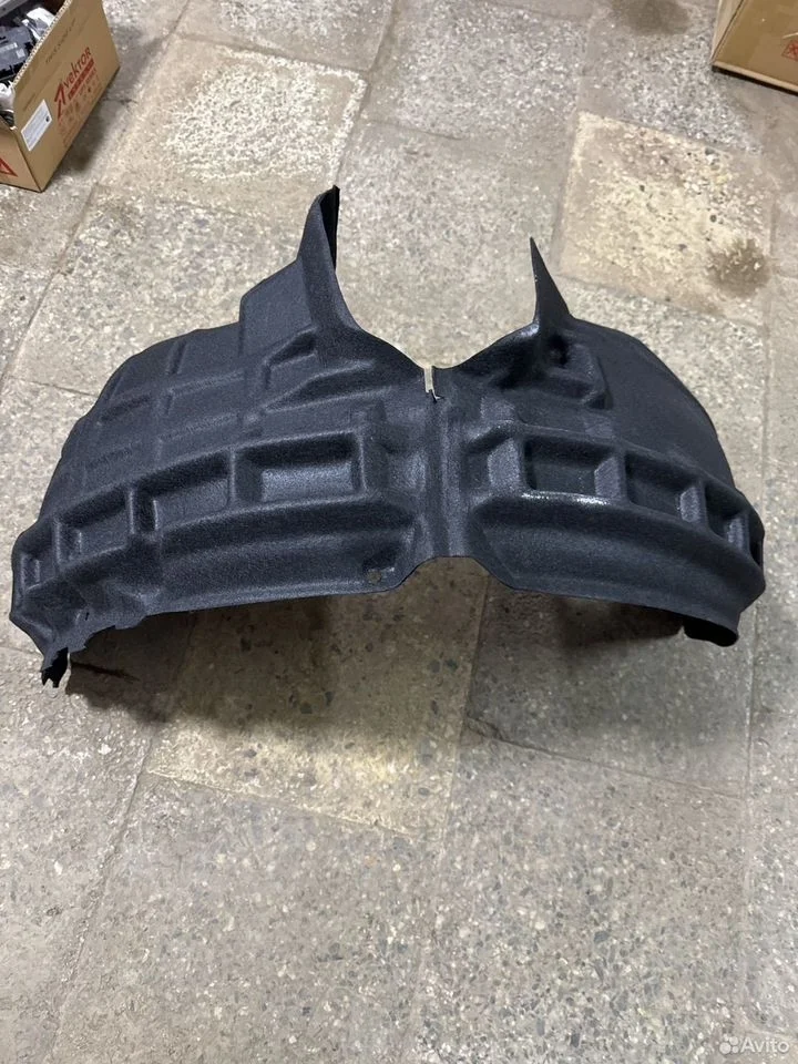 Подкрылок передний левый vag