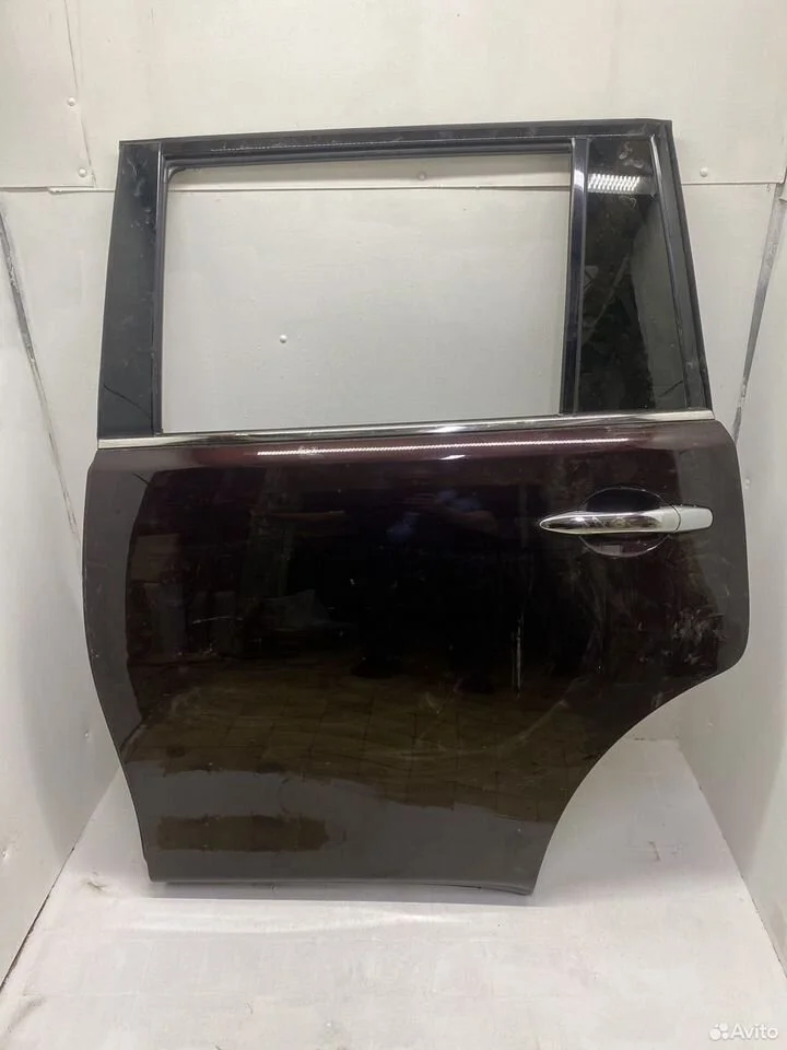 Дверь задняя левая infiniti qx80 qx56 z62