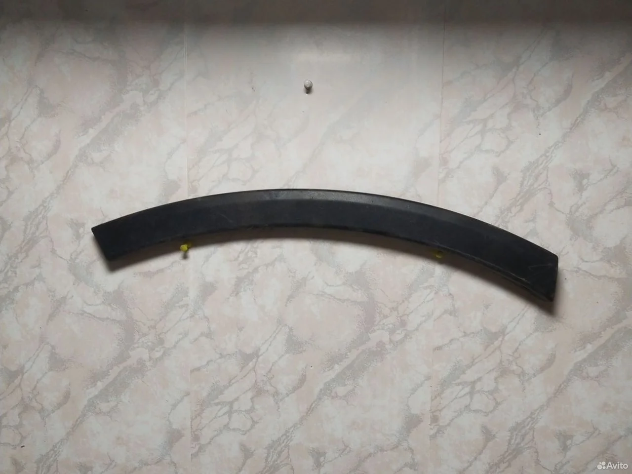 Молдинг бампера левый toyota rav 4