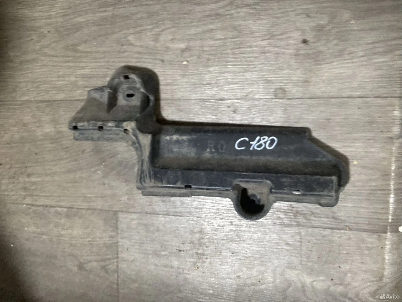 Накладка защитная правая toyota corolla