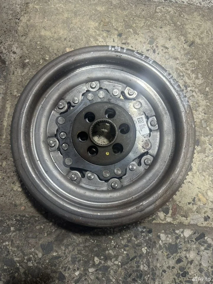 Маховик 03c105266f vag