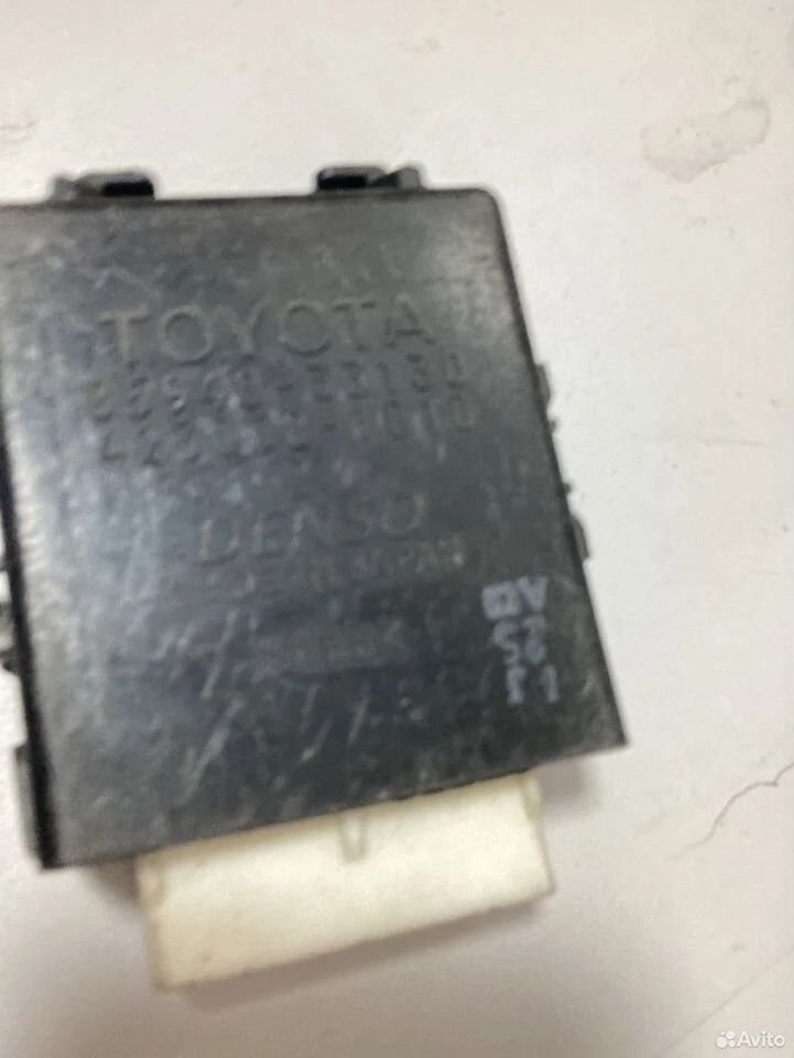 Блок управления стеклоочистителями toyota