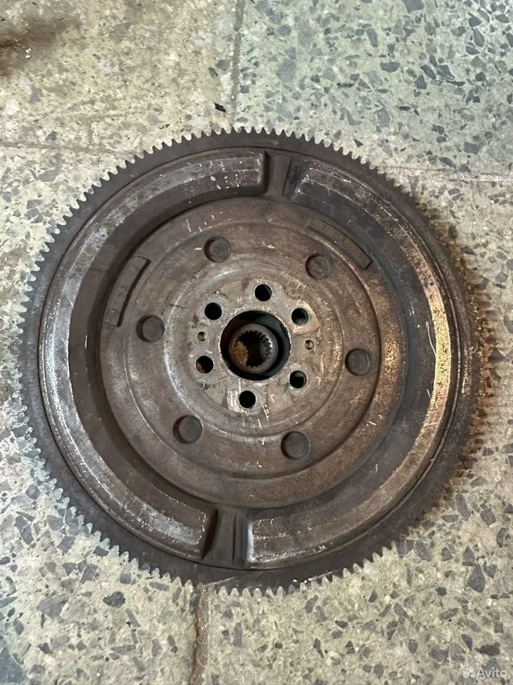 Маховик (вариатор) 058105317c