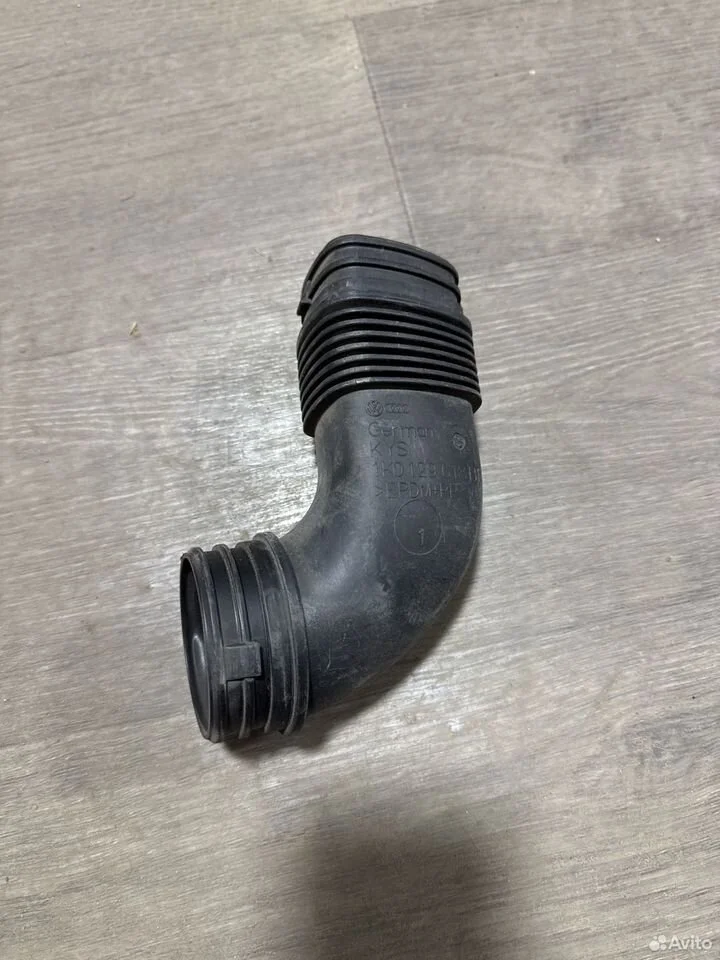 Шланг воздуховода vag