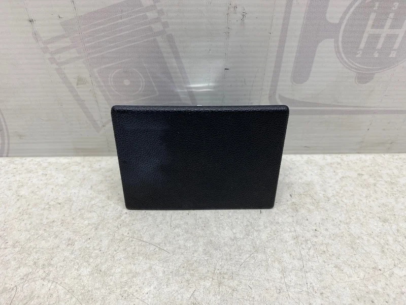 Пепельница в подлокотник задняя Mercedes-benz 2005 W203