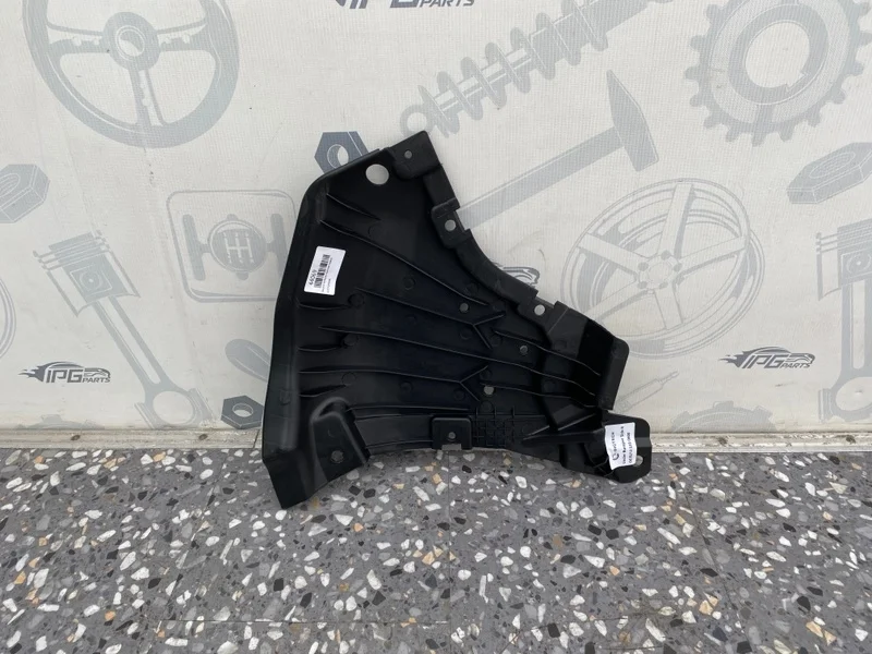 Защита переднего бампера правая Mercedes-benz W213