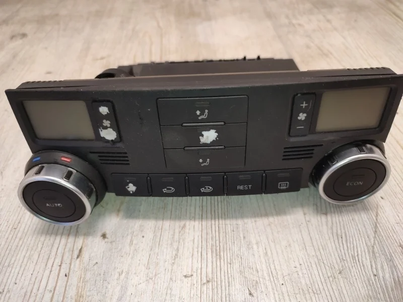 Блок управления климат контролем VW Touareg 2003-2005 7L