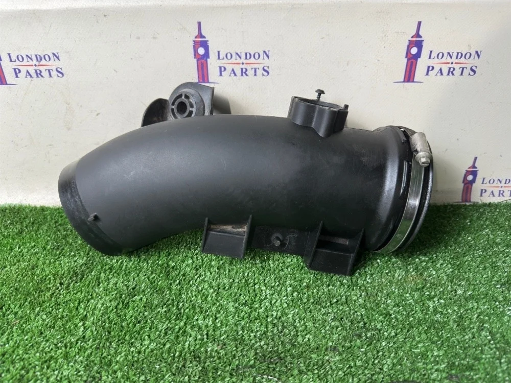 Воздуховод BMW 740i F01