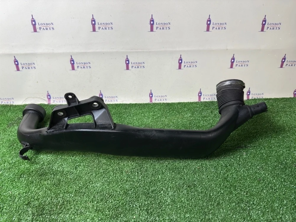 Воздуховод BMW 335iX E92