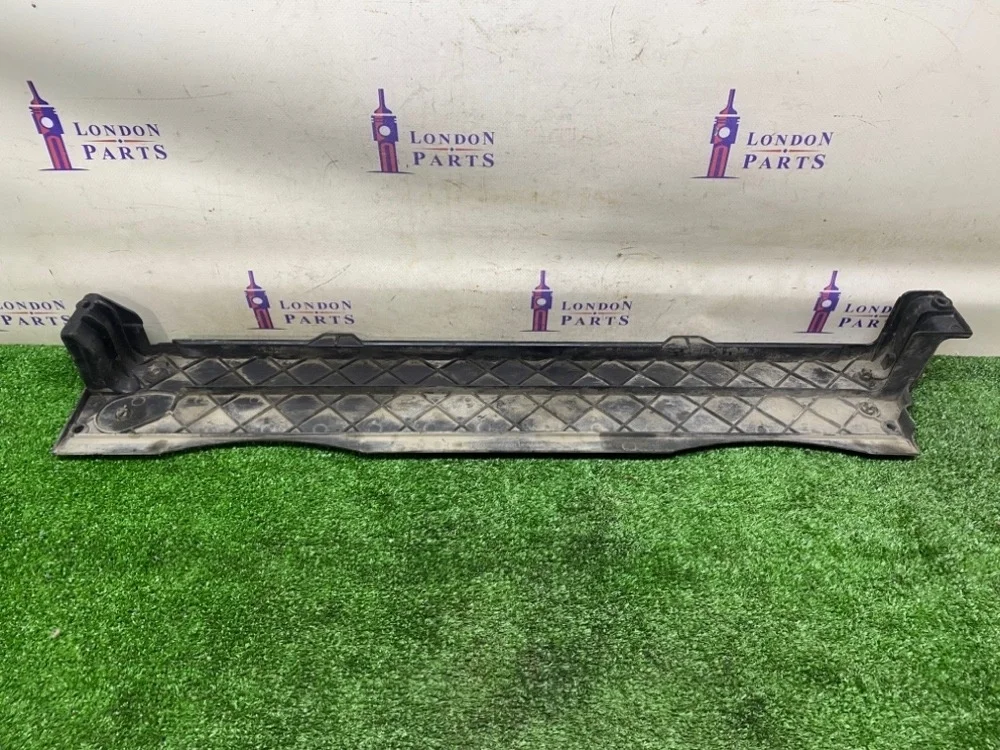 Кронштейн радиатора BMW X5 E70