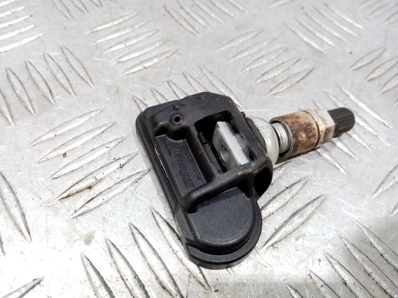 [Б/У] Датчик давления в шине (TPMS) [Код: 00540675 ]