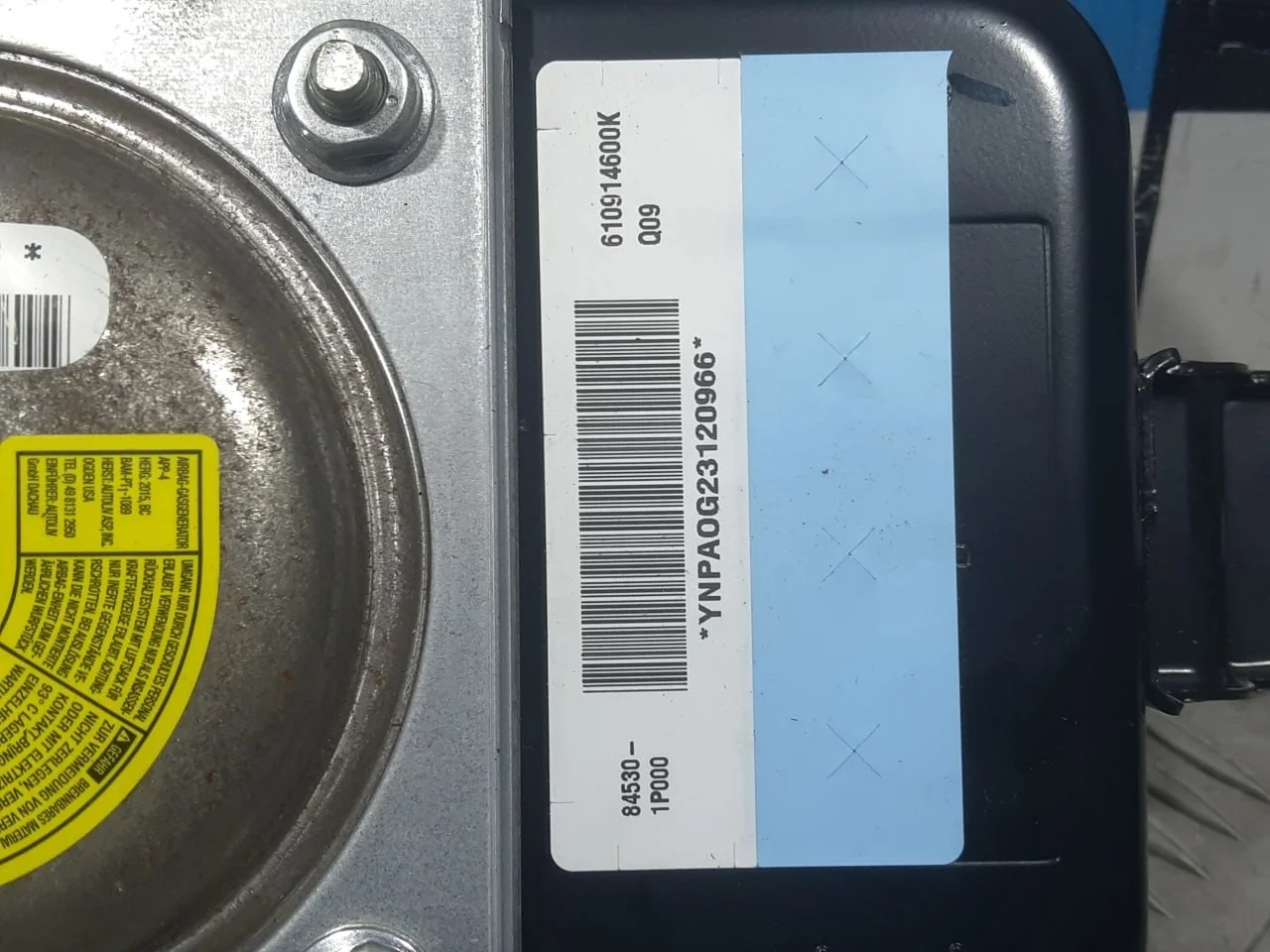 [Б/У] Подушка безопасности пассажирская [Код: 00541136 ]