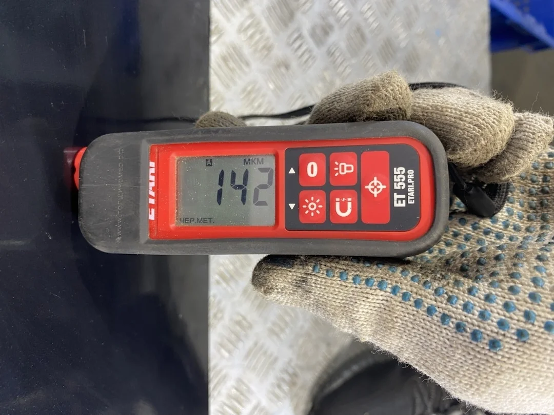 [Б/У] Крышка багажника Lexus IS 250/350 2005 - небольшой залом кромки [Незначительные дефекты] [Код: 00316617 ]