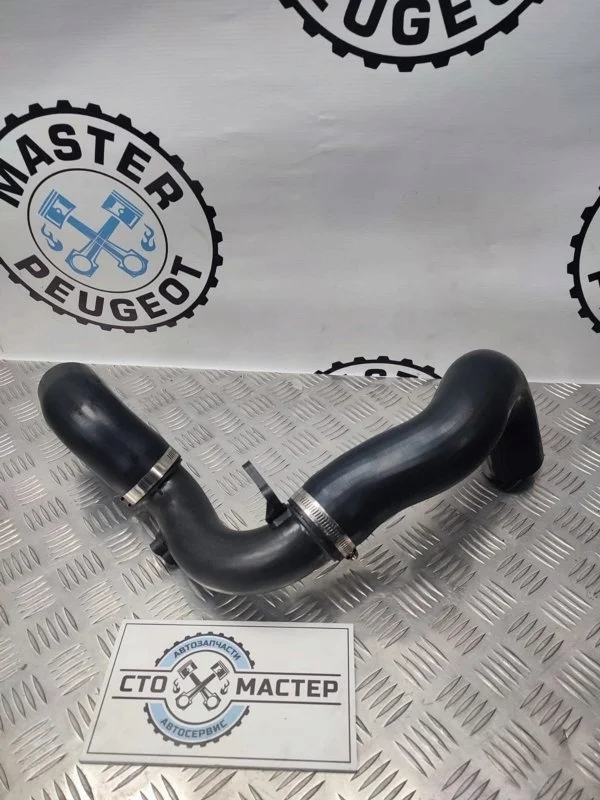 Патрубок интеркулера Citroen JUMPER GNG91990035 2.2 E5